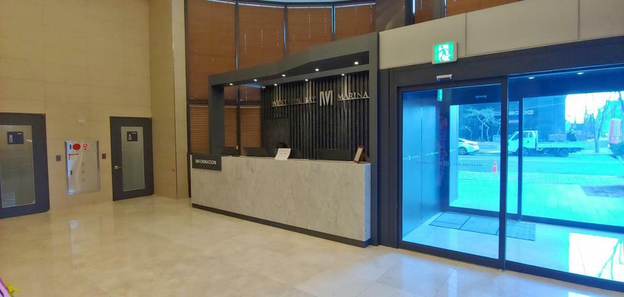 Western Bay Marina Hotel Pyeongtaek Exterior foto